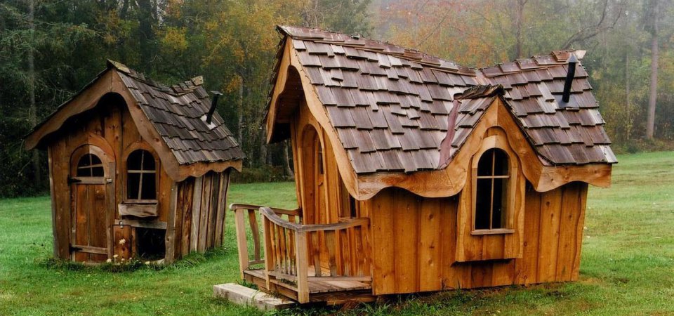 Детский игровой деревянный домик