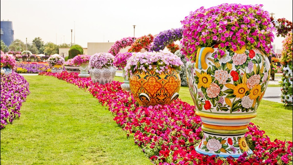 Сад с цветами - красивые фото ☗ натяжныепотолкибрянск.рф